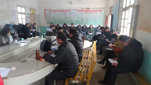 固镇县人民政府--石湖乡考评村两委班子