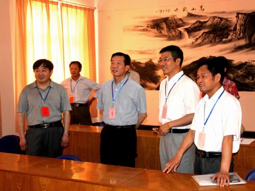 固镇县人民政府--县委书记巡视固镇二中考点初