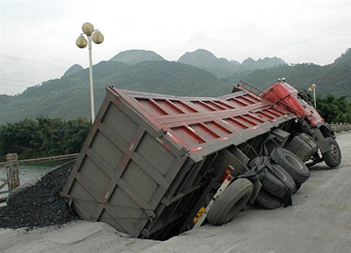 固镇县人民政府--超载超限祸害无穷 安徽省出台