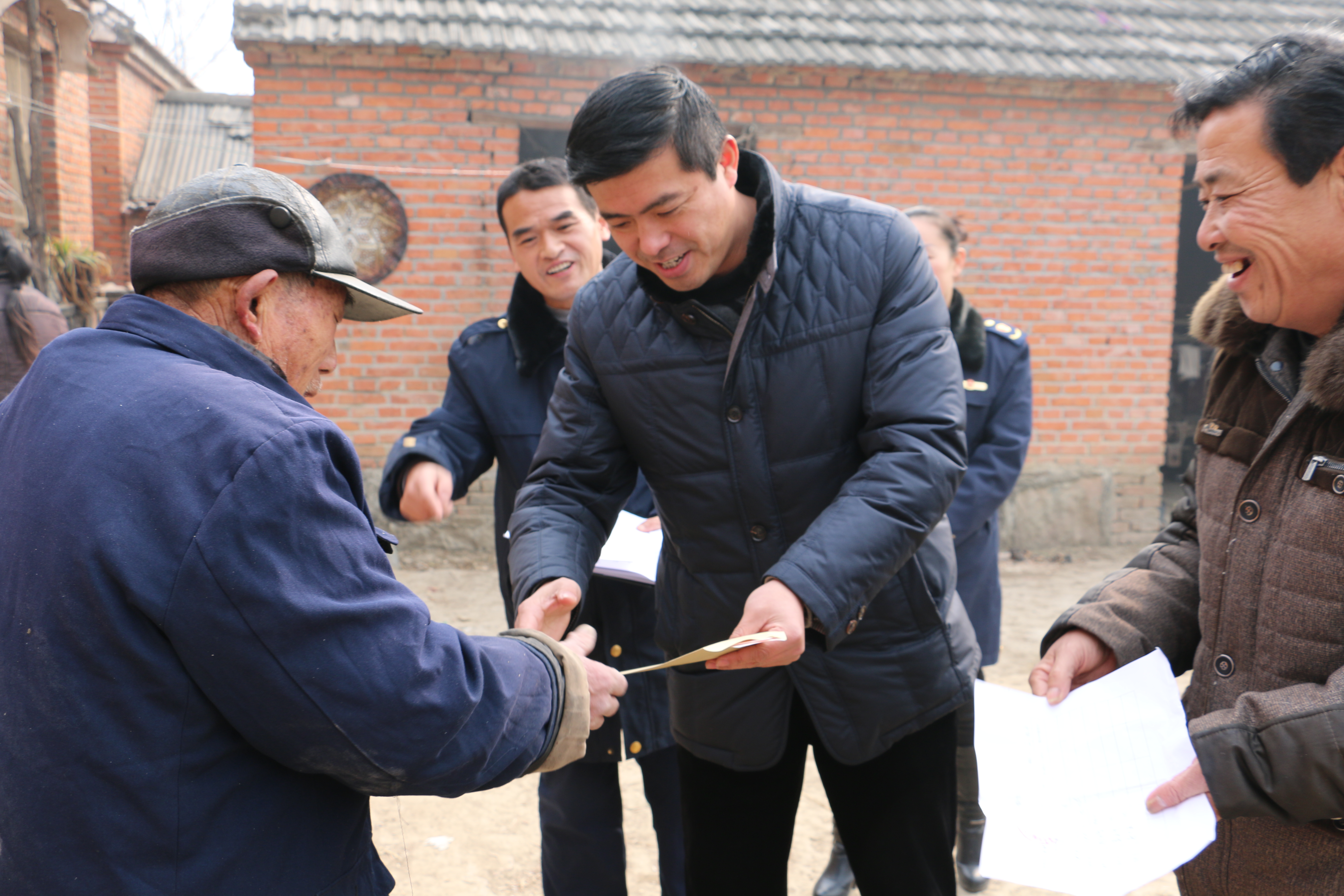 固镇县人民政府--三结三联三服务 问政问需问计