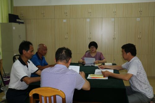 固镇县人民政府--县党史方志办公室党支部召开