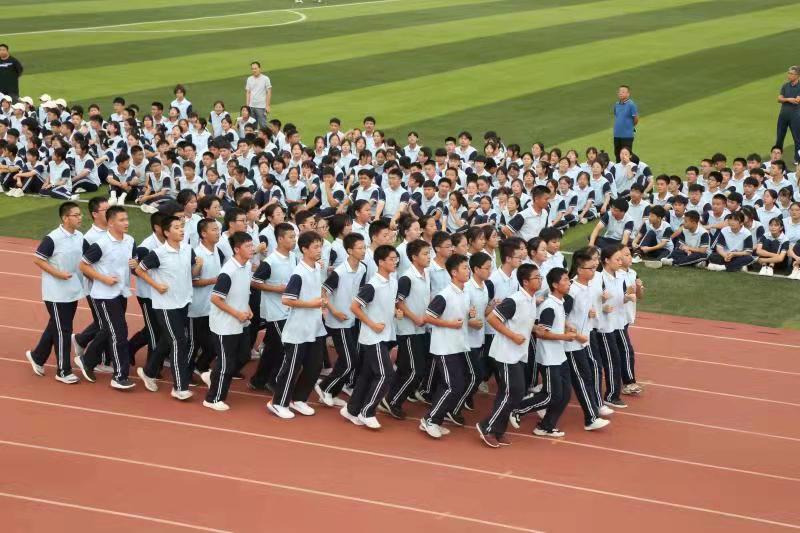 青春恣意飞扬固镇一中举行跑操比赛