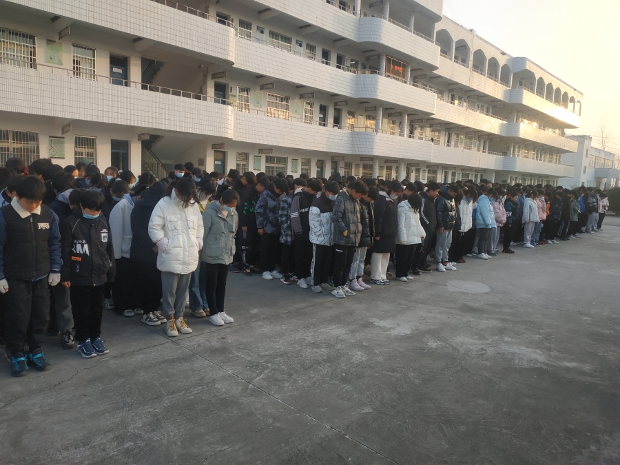 何集中学开展"国家公祭日"主题纪念活动_固镇县人民政府